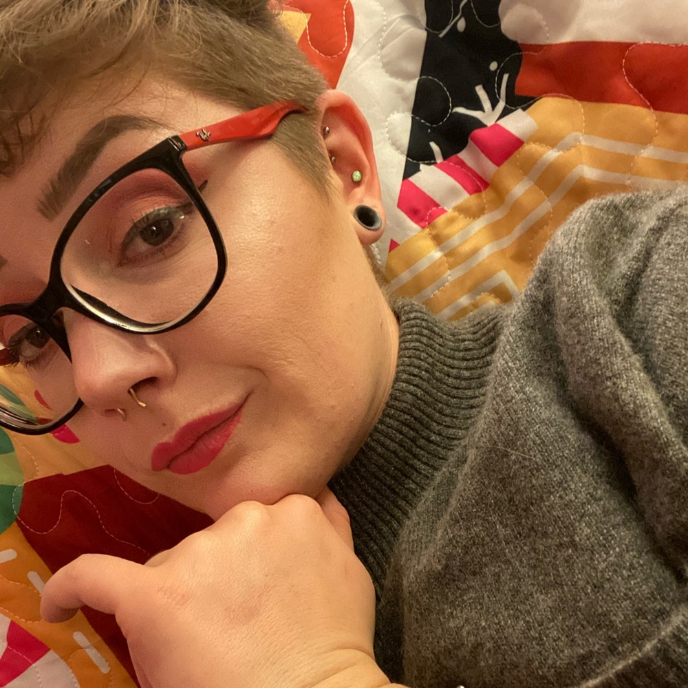 Meet your Posher, Madeline